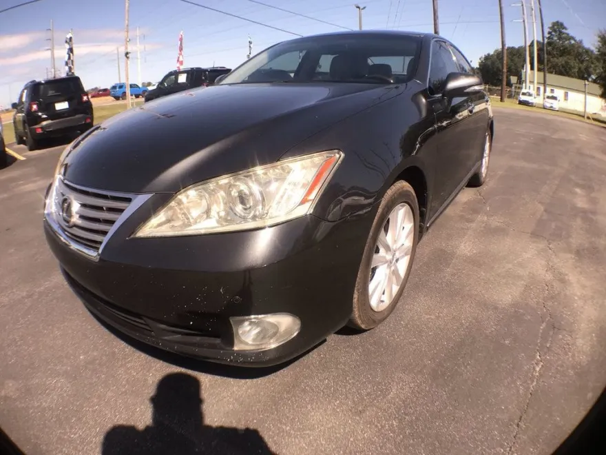 2011 Lexus ES 350 photo 1