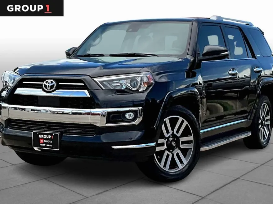 2023 Toyota 4Runner Limited photo 1