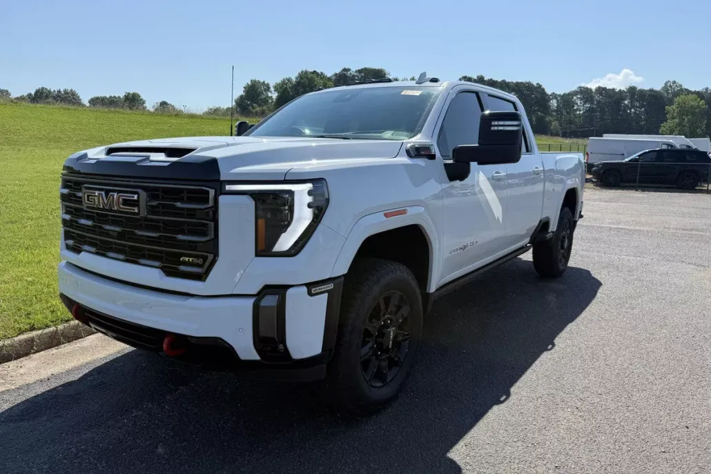 2024 Gmc Sierra 2500 HD AT4 photo 1