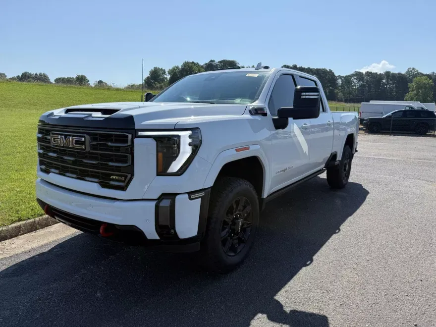 2024 Gmc Sierra 2500 HD AT4 photo 1