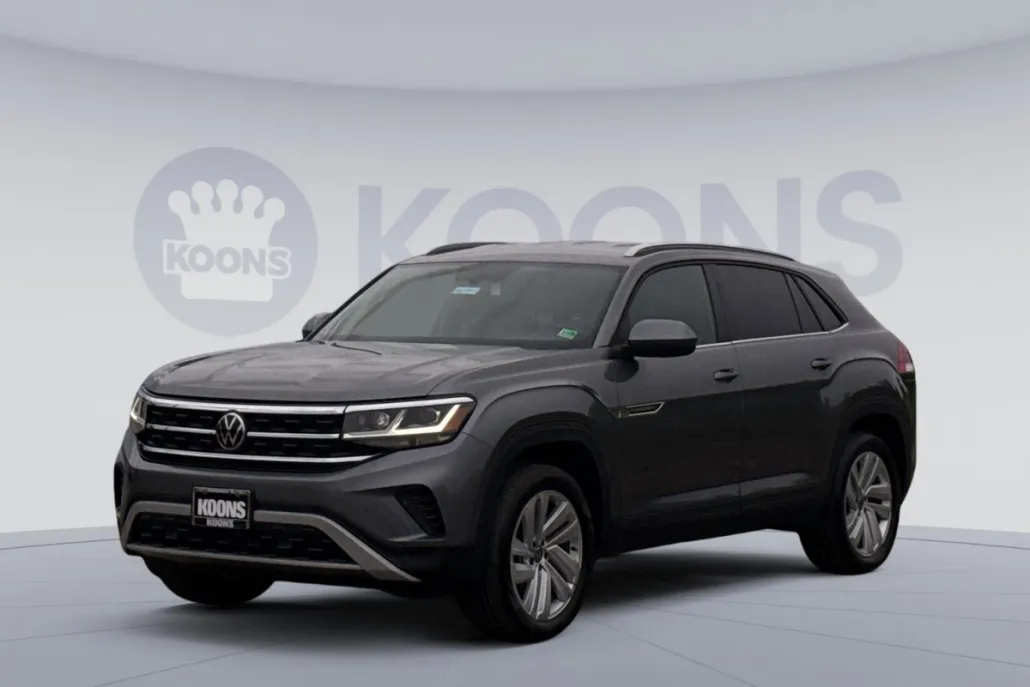 2022 Volkswagen Atlas Cross Sport V6 SE Technology photo 1