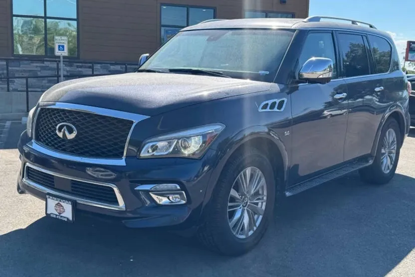 2015 Infiniti QX80 photo 1