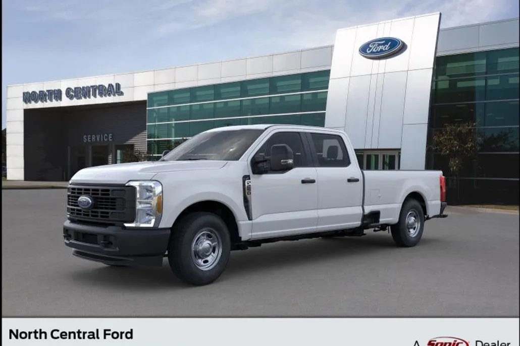 2025 Ford F-250 XL photo 1