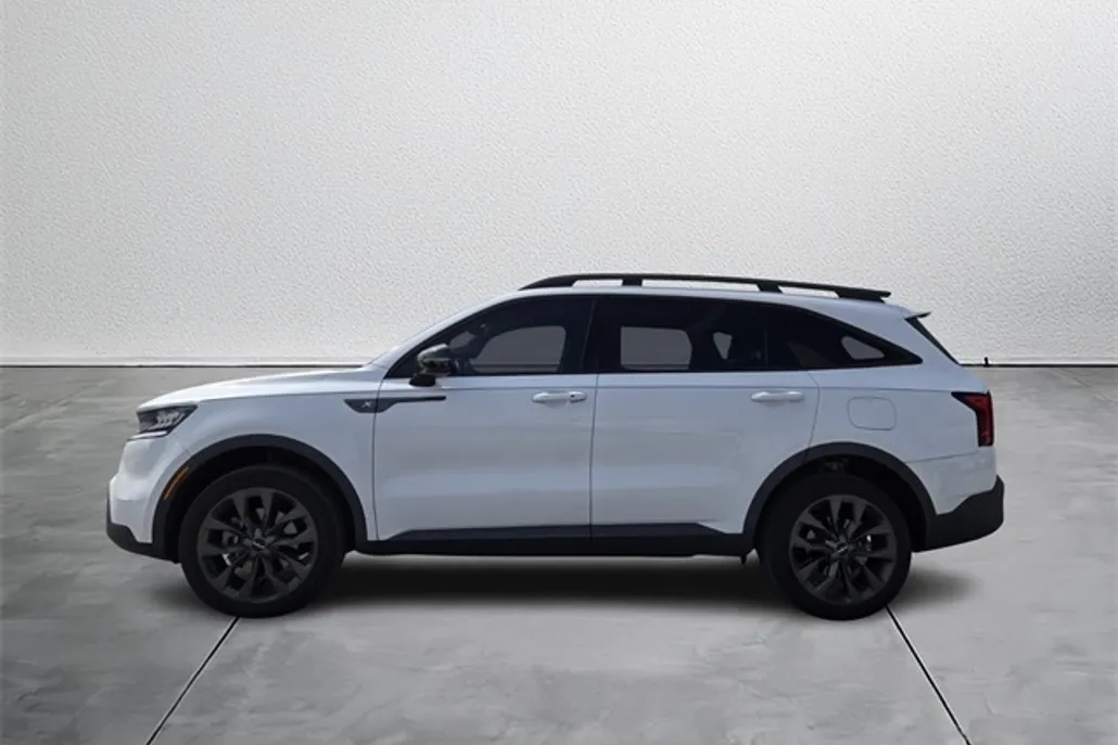 2023 Kia Sorento X-Line EX photo 1