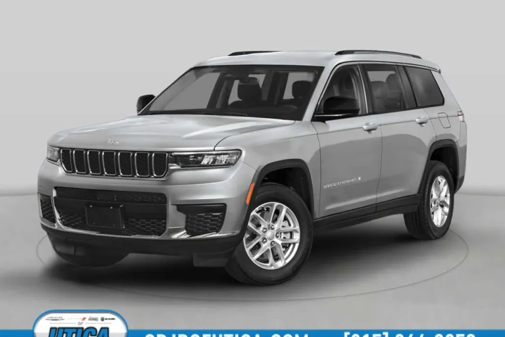 2025 Jeep Grand Cherokee Altitude photo 1