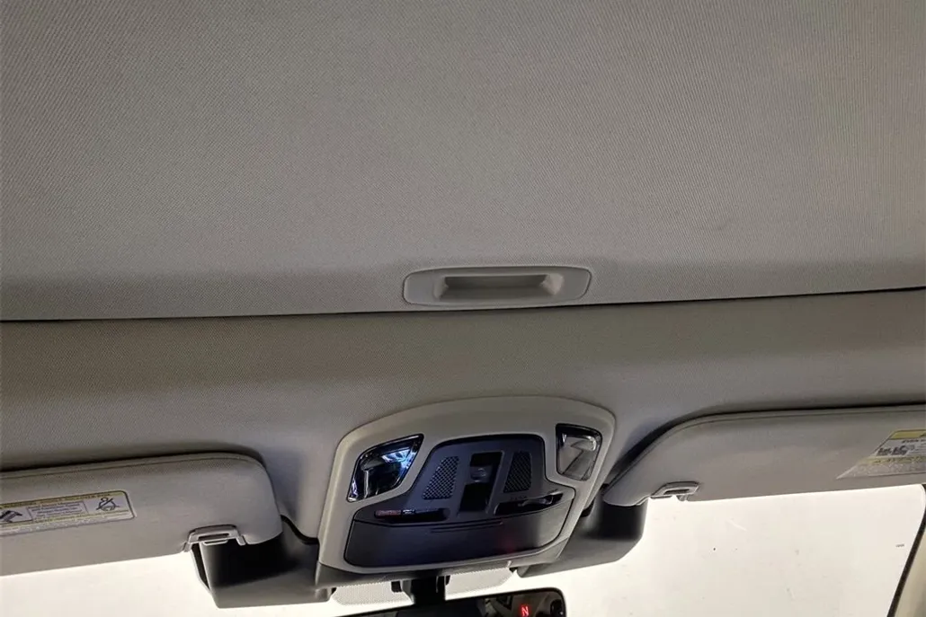 2025 Subaru Outback Onyx Edition photo 1
