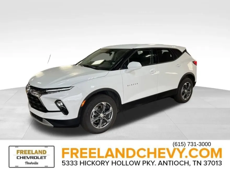 2025 Chevrolet Blazer 2LT photo 1