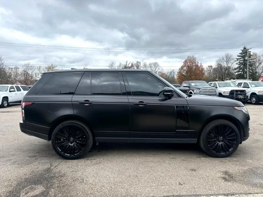 2021 Land Rover Range Rover HSE Westminster Edition photo 1