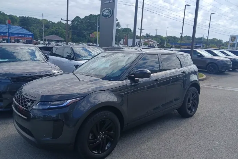2023 Land Rover Range Rover Evoque S photo 1