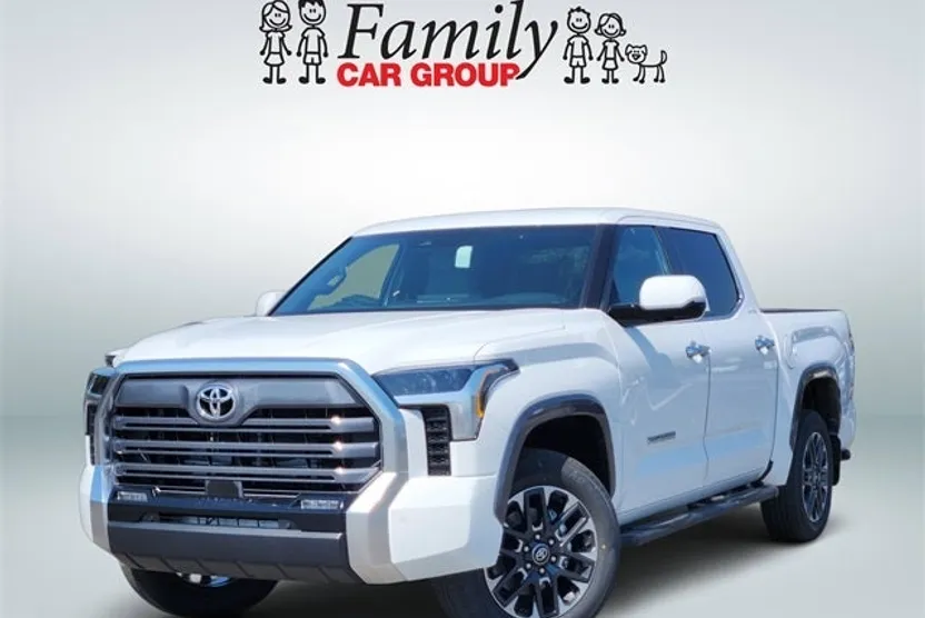 2026 Toyota Tundra Limited photo 1