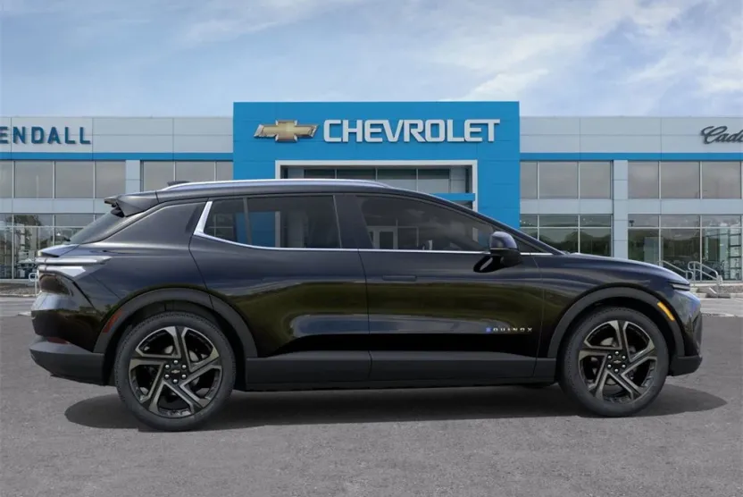 2026 Chevrolet Equinox EV 1LT photo 1