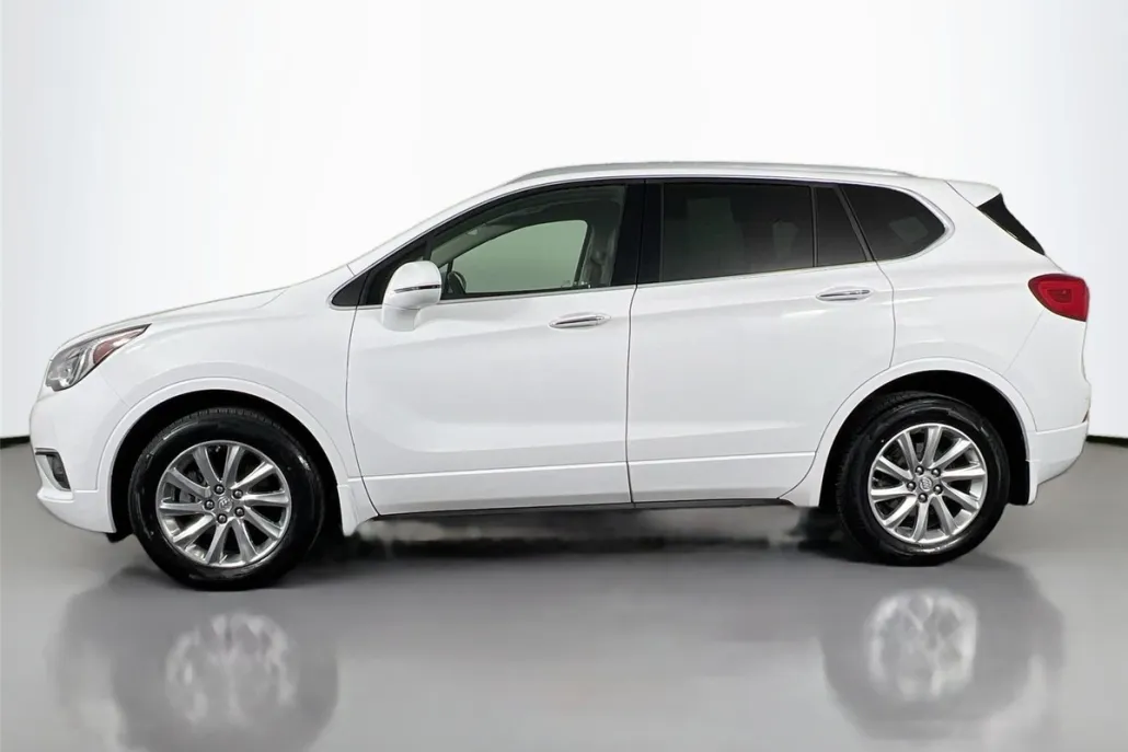 2019 Buick Envision Essence photo 1