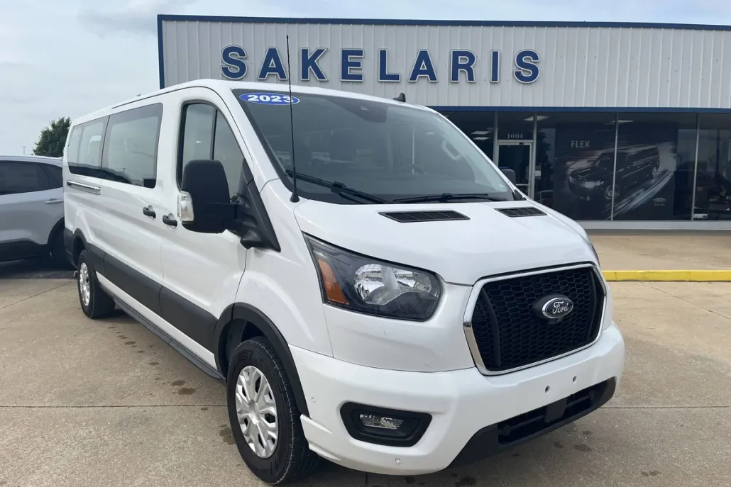 2023 Ford Transit photo 1