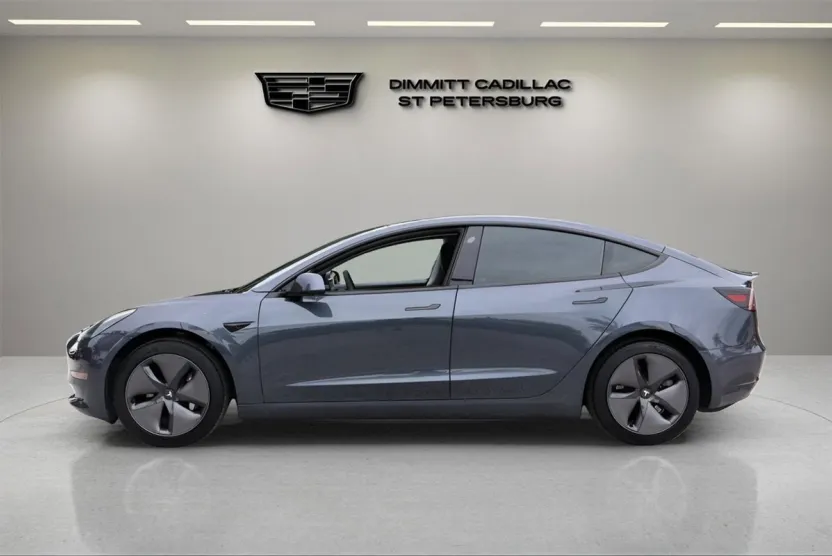 2019 Tesla Model 3 Mid Range photo 1