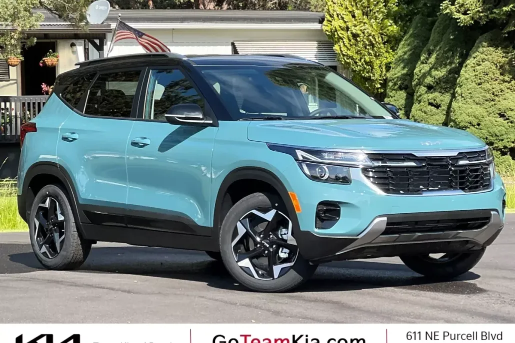 2025 Kia Seltos S photo 1