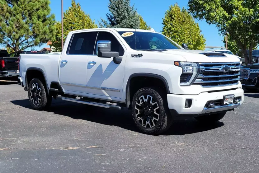 2024 Chevrolet Silverado 2500HD High Country photo 1