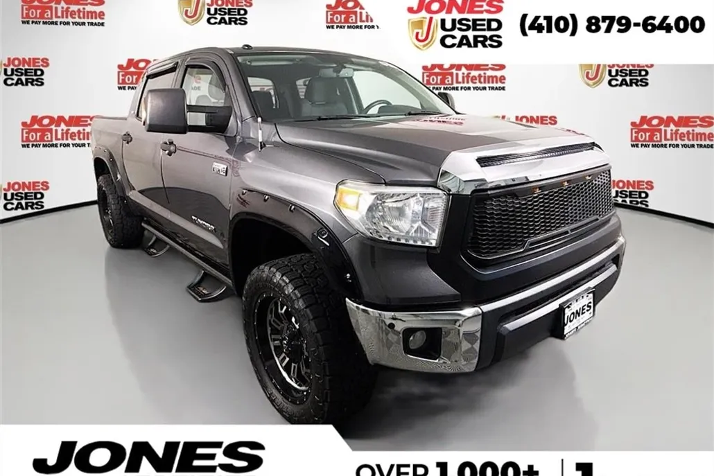 2016 Toyota Tundra SR5 photo 1