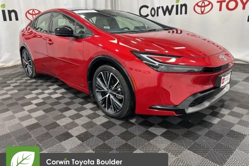 2024 Toyota Prius XLE photo 1