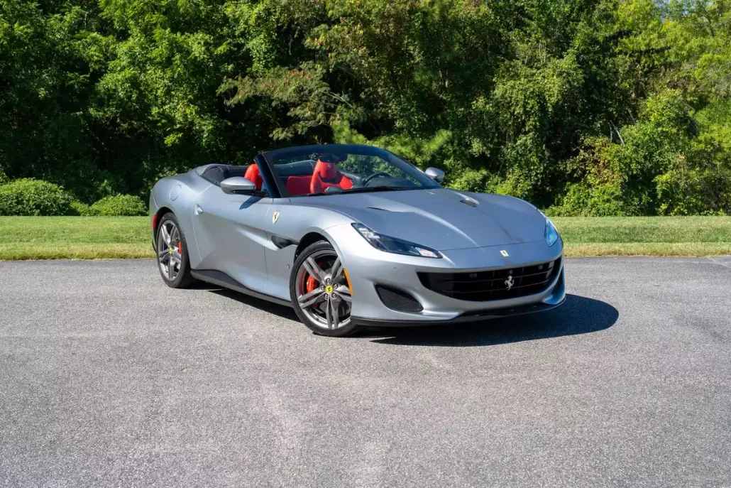 2019 Ferrari Portofino Base photo 1