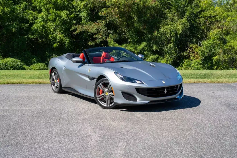 2019 Ferrari Portofino Base photo 1