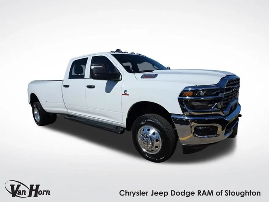2025 Ram 3500 Tradesman photo 1