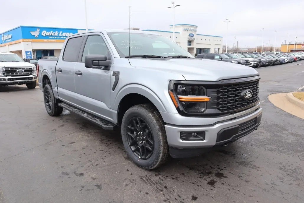 2025 Ford F-150 STX photo 1
