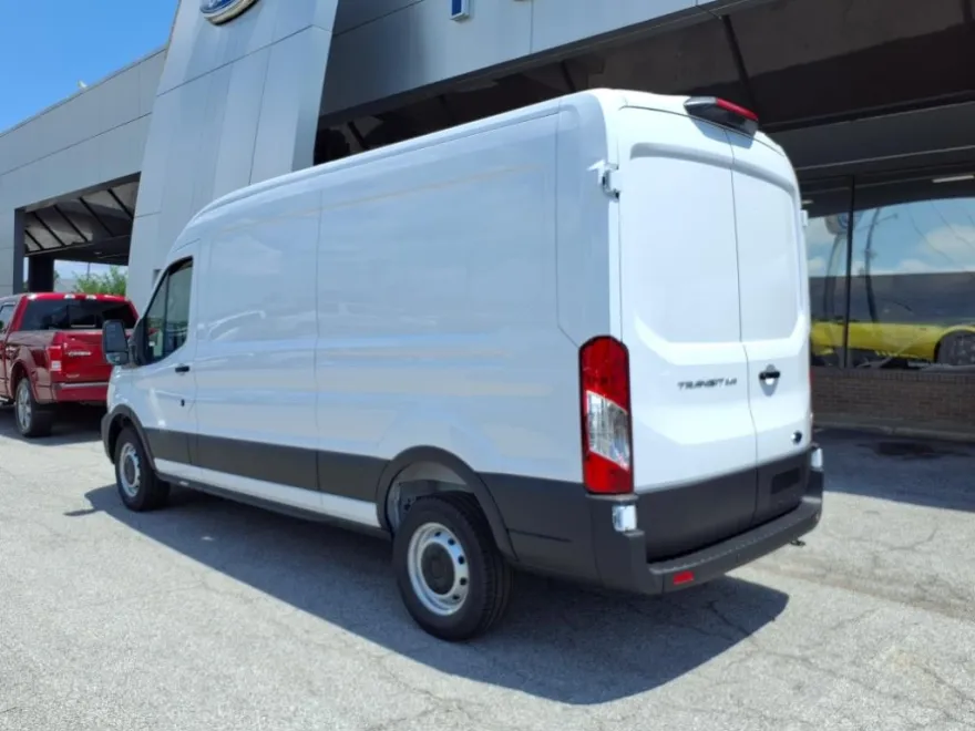 2025 Ford Transit Cargo Van photo 1