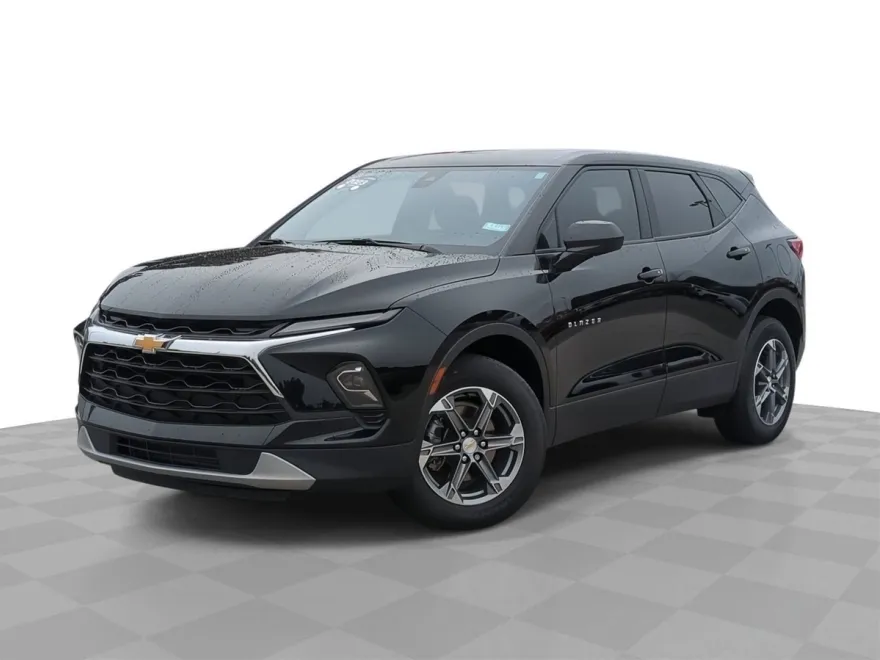 2023 Chevrolet Blazer 2LT photo 1