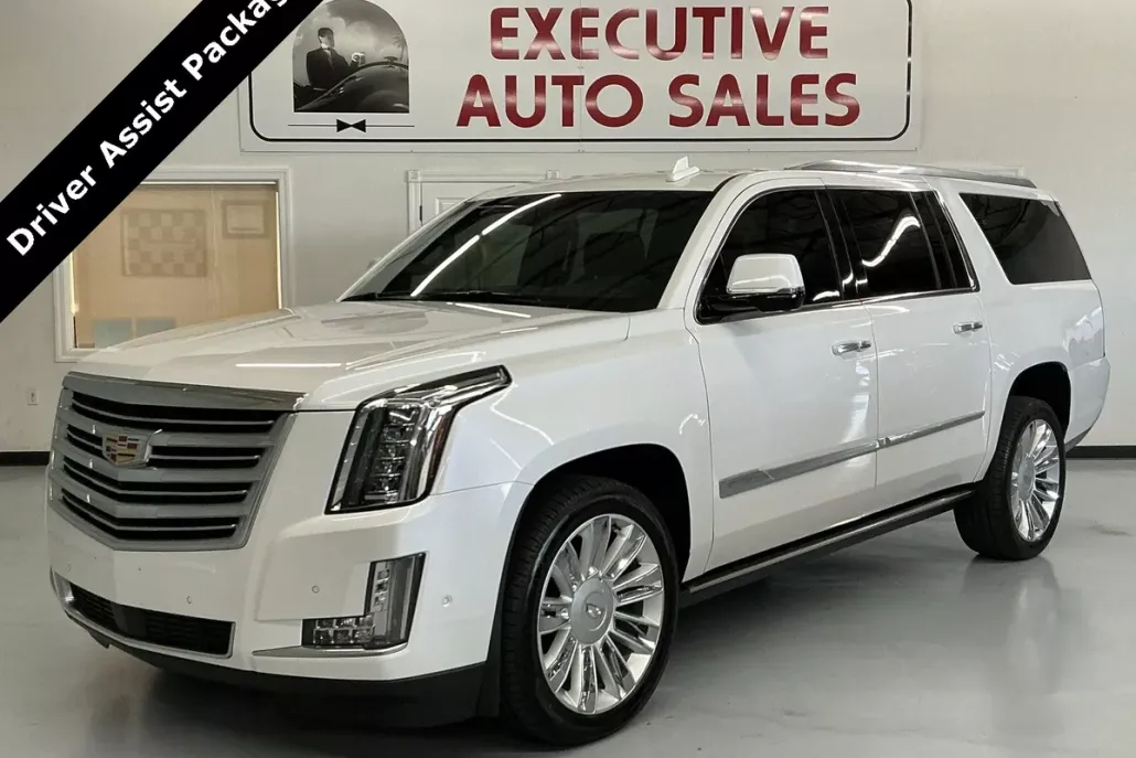 2019 Cadillac Escalade ESV Platinum photo 1