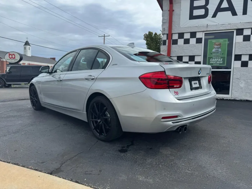 2017 Bmw 330e Sedan photo 1