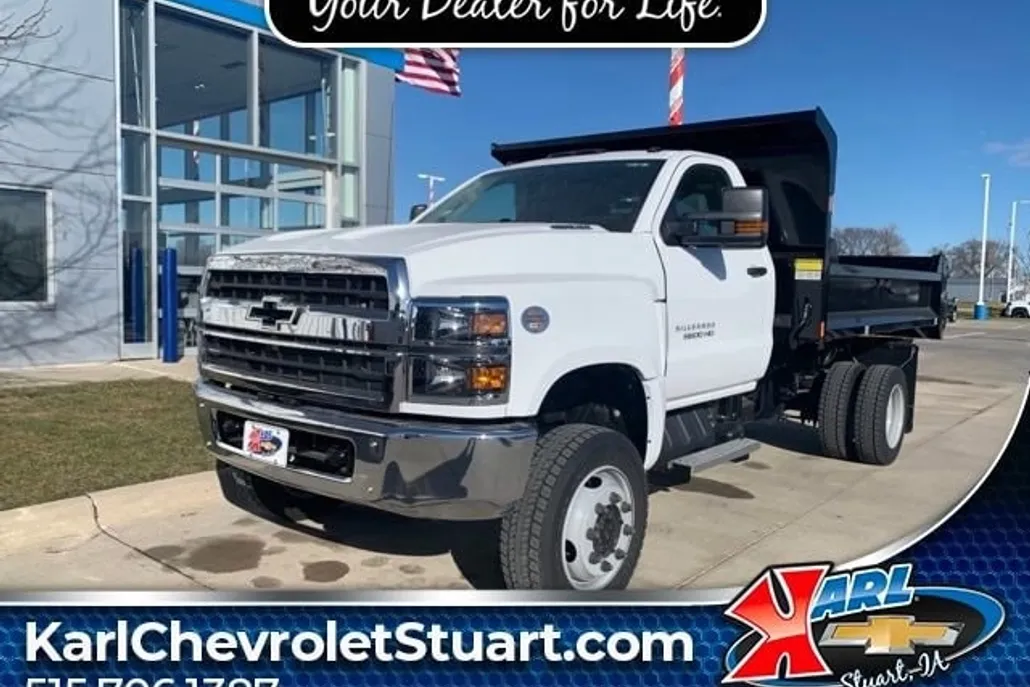 2024 Chevrolet Silverado 5500HD Work Truck photo 1