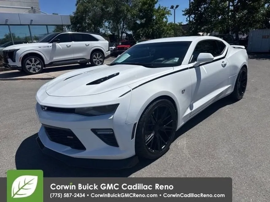 2016 Chevrolet Camaro SS photo 1
