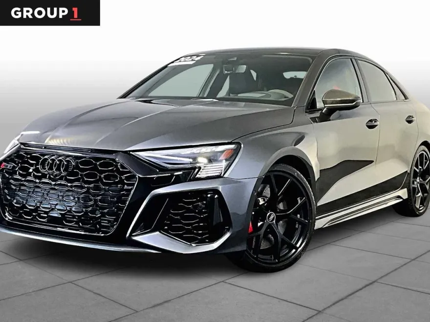 2024 Audi RS 3 Base photo 1