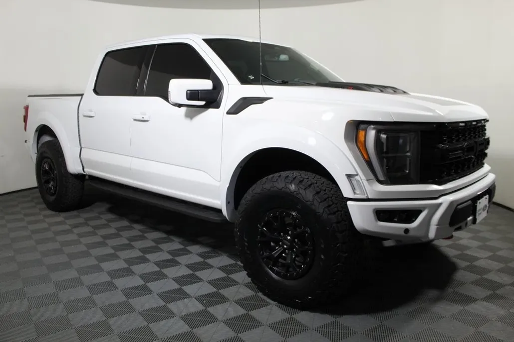 2023 Ford F-150 Raptor photo 1