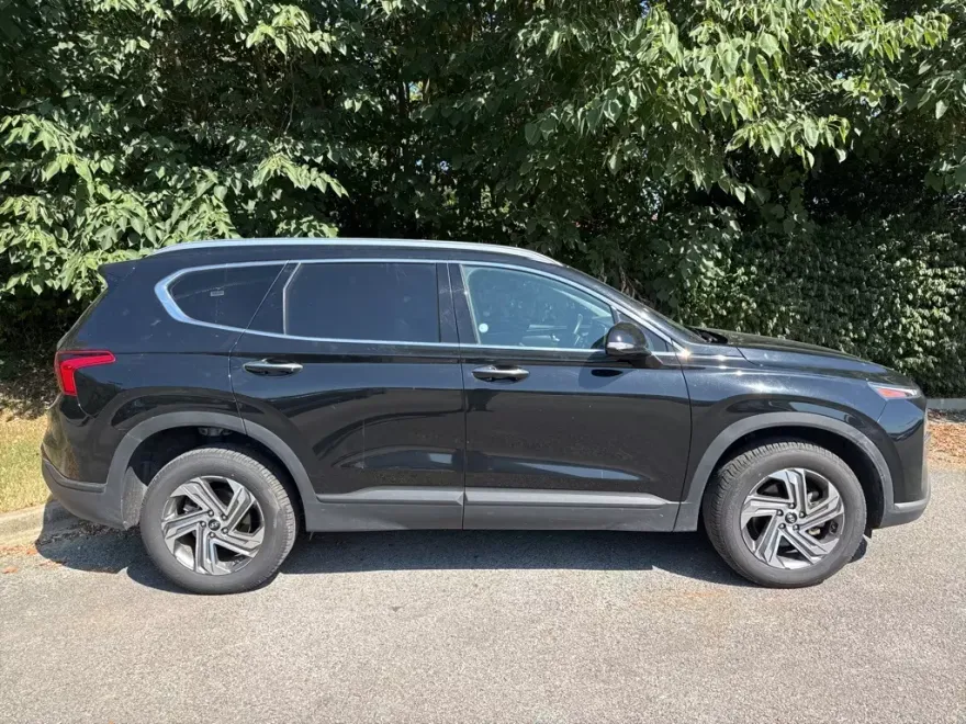 2023 Hyundai Santa Fe SEL photo 1