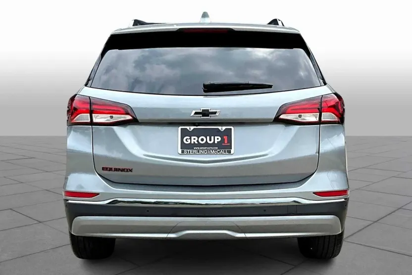 2023 Chevrolet Equinox Premier photo 1