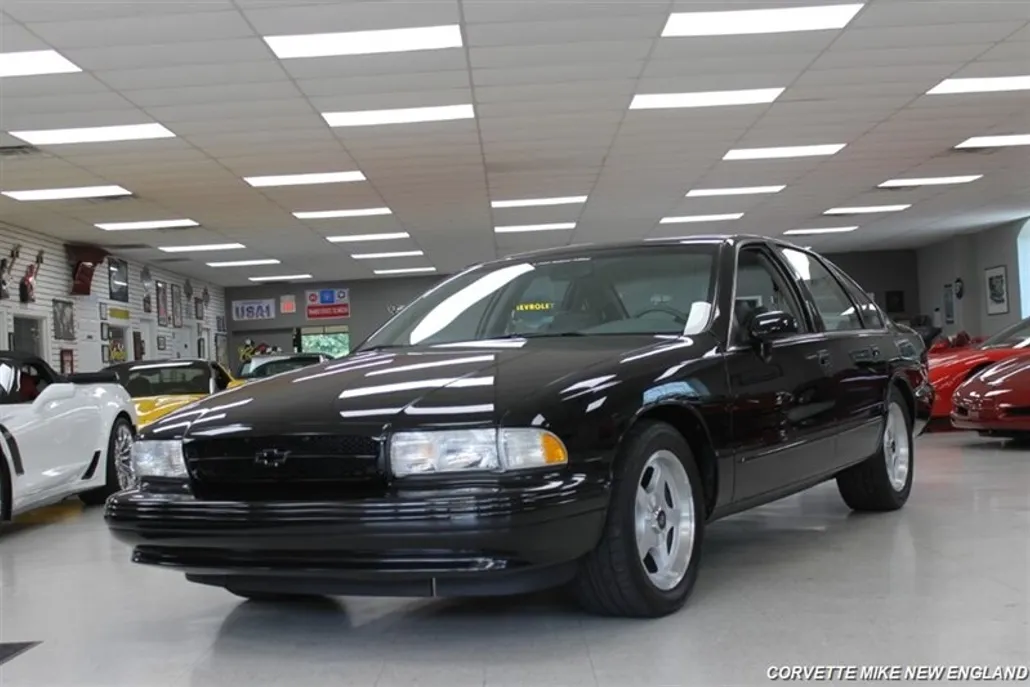 1994 Chevrolet Impala SS photo 1