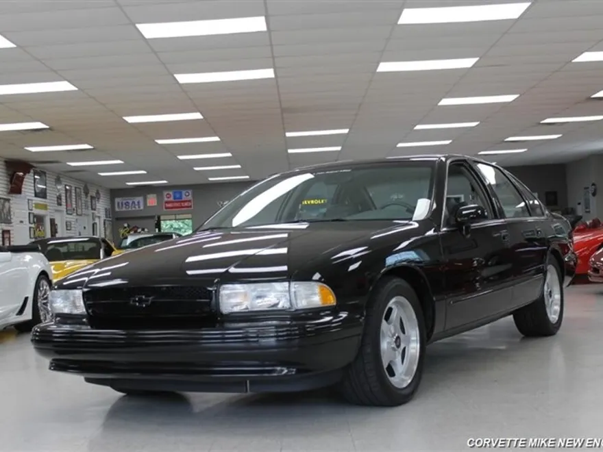 1994 Chevrolet Impala SS photo 1