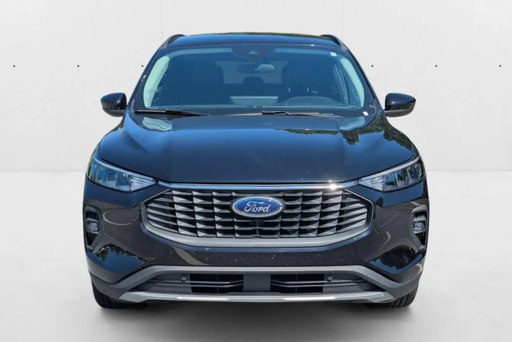 2023 Ford Escape Sport photo 1