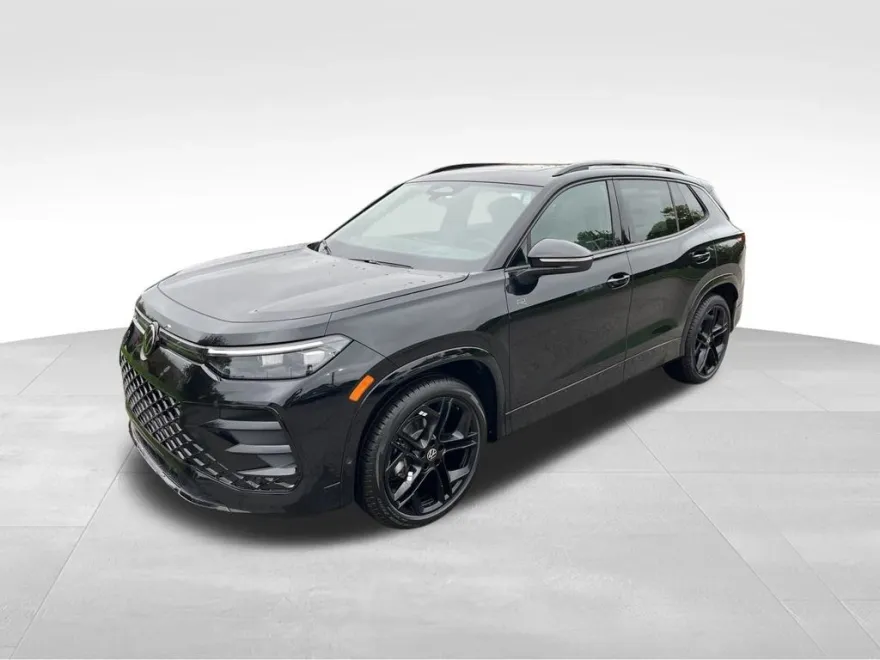 2025 Volkswagen Tiguan SE R-Line Black photo 1