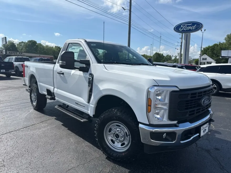 2025 Ford F-350 XL photo 1