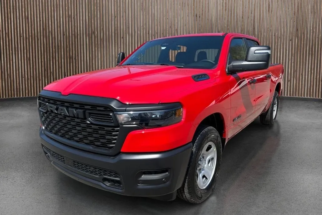 2025 Ram 1500 Tradesman photo 1