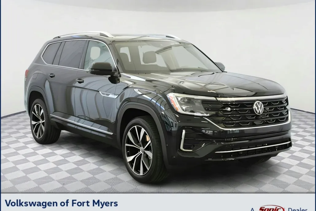 2025 Volkswagen Atlas SEL Premium R-Line photo 1