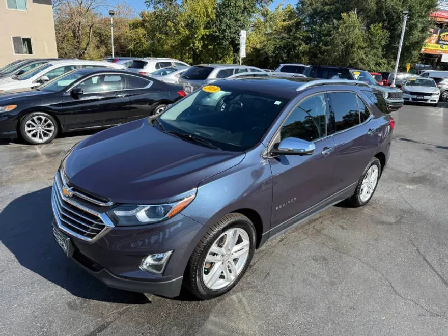 2019 Chevrolet Equinox Premier photo 1