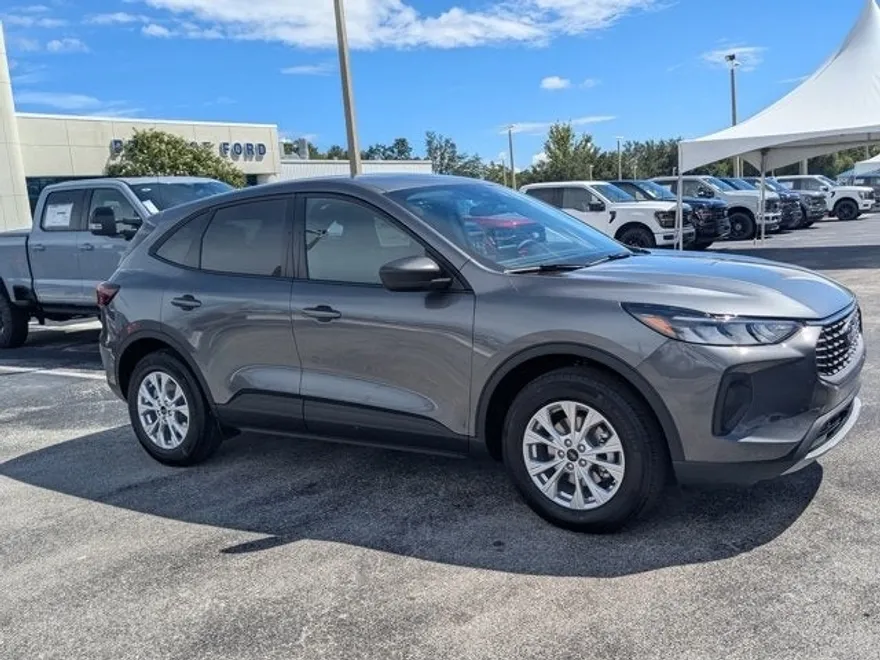 2025 Ford Escape Active photo 1