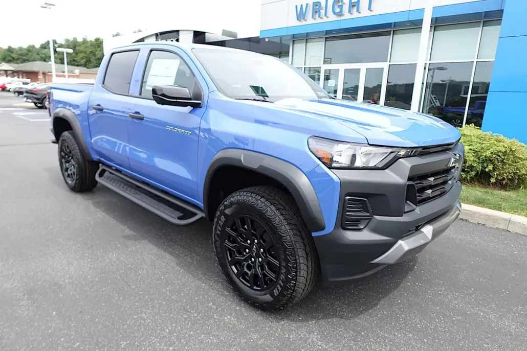 2026 Chevrolet Colorado Trail Boss photo 1