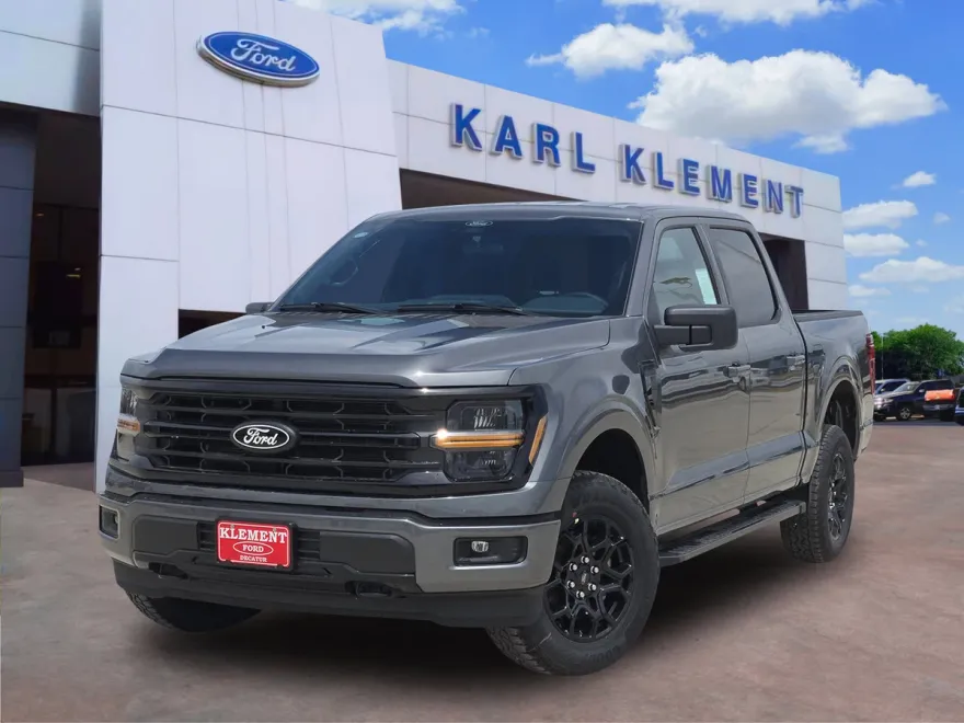 2025 Ford F-150 XLT photo 1