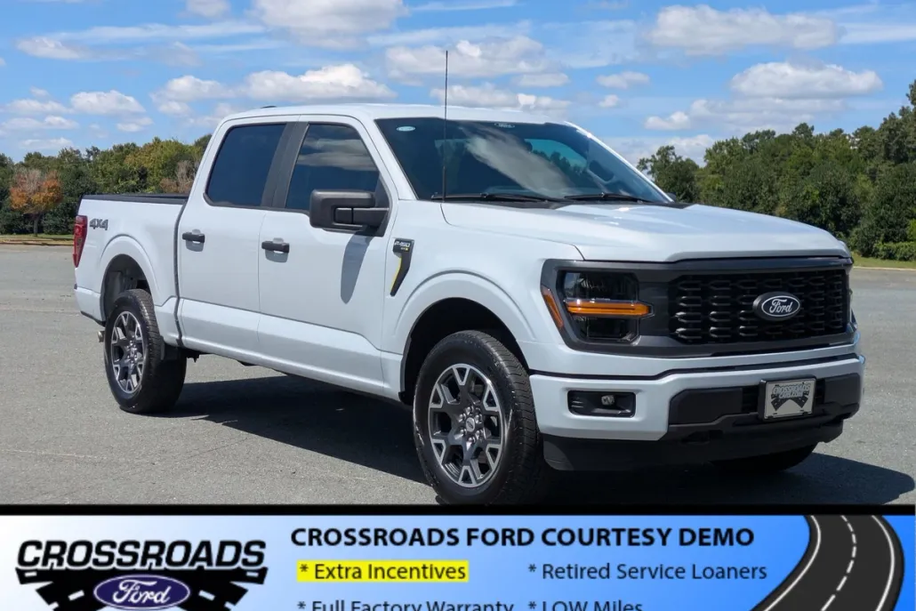 2025 Ford F-150 STX photo 1