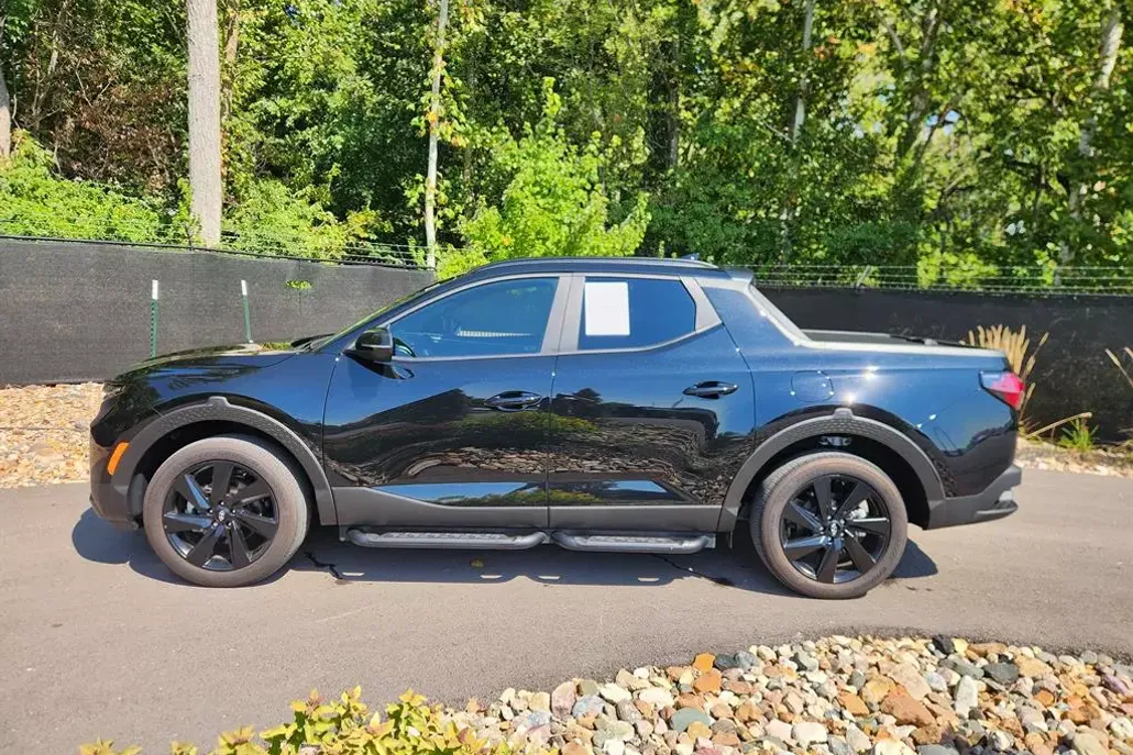 2024 Hyundai Santa Cruz Night photo 1