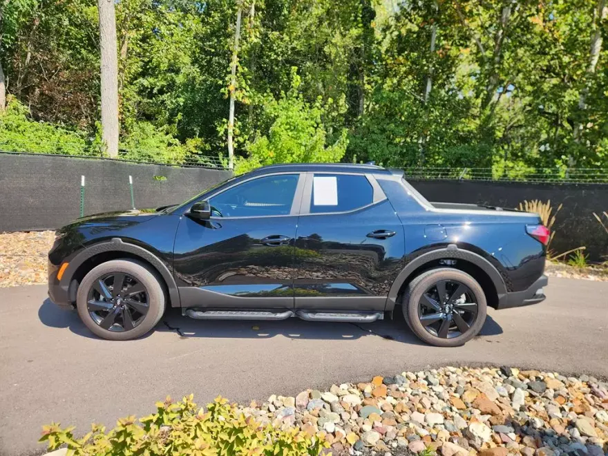 2024 Hyundai Santa Cruz Night photo 1